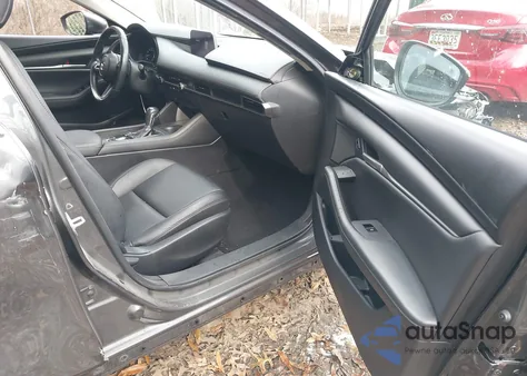 2021 Mazda Mazda3 Select z USA, uszkodzony, nr VIN JM1BPABL4M1339748